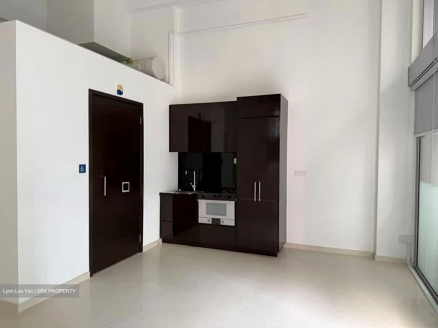 Eon Shenton (D2), Office #612394471